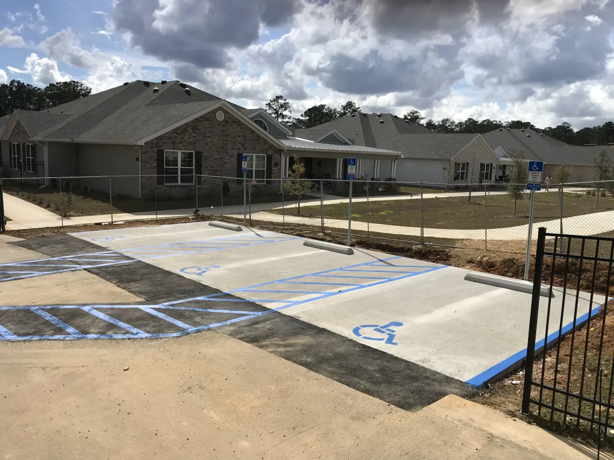 The 17-Foot Envelope: Why Florida's "Wide Stall" Layout is a Specialist's Game